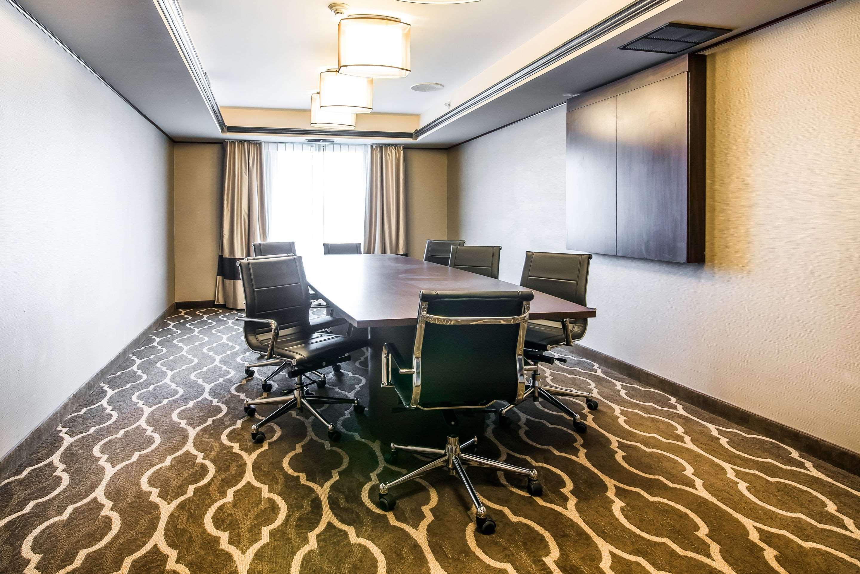 Quality Inn & Suites Towanda Bagian luar foto